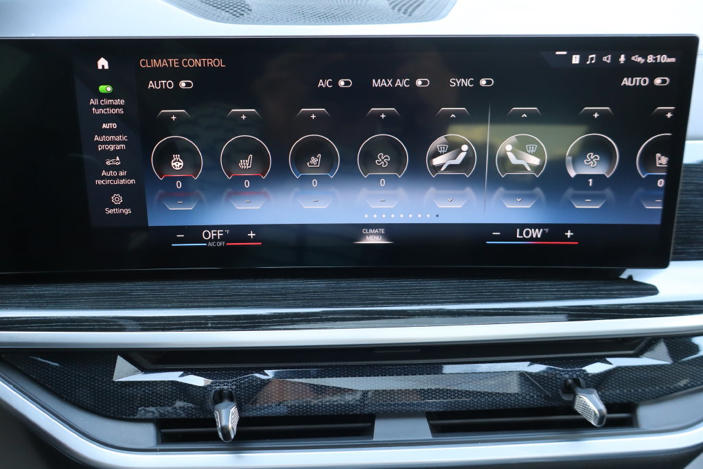 Used 2023 BMW X7 xDrive40i w/ M Sport Package AWD/4WD image 10