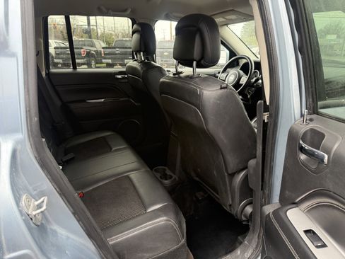 Used 2014 Jeep Compass Latitude AWD/4WD image 18