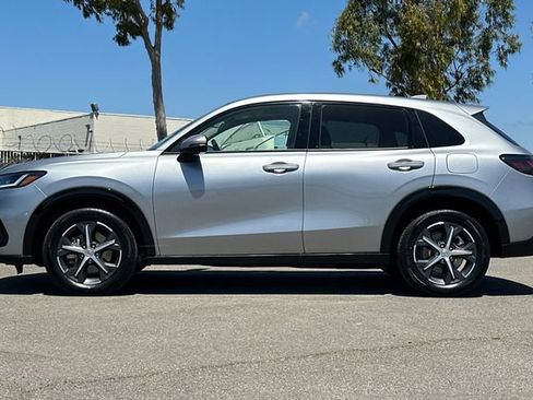 Used 2024 Honda HR-V EX-L image 7
