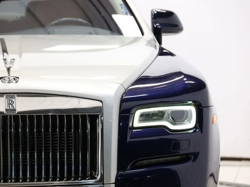 Used 2016 Rolls-Royce Ghost image 94
