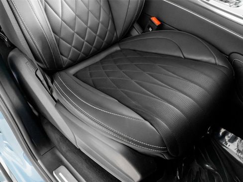 Used 2025 Mercedes-Benz G 63 AMG 4MATIC image 36