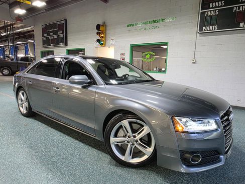Used 2018 Audi A8 L 4.0T w/ Executive Package image 14