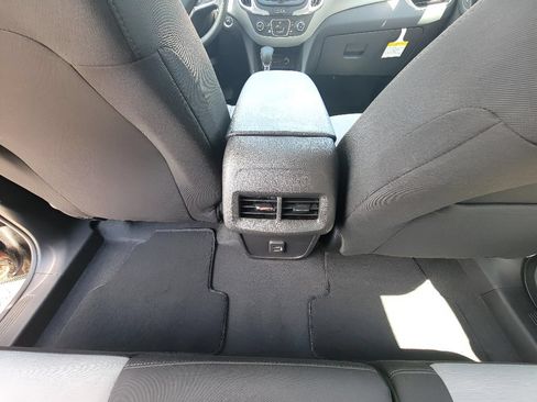 Used 2024 Chevrolet Equinox LS w/ Midnight Edition AWD/4WD image 28