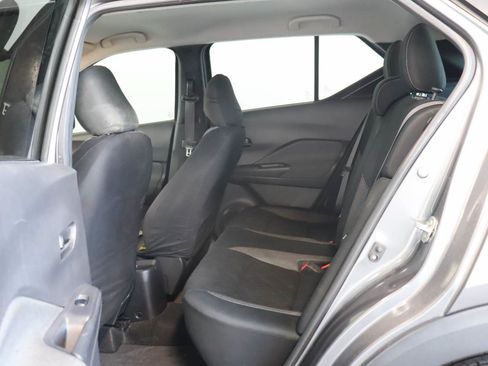 Used 2020 Nissan Kicks S FWD image 15