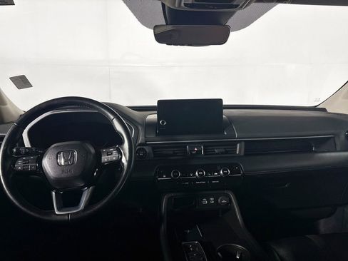 Used 2024 Honda Pilot EX-L image 12