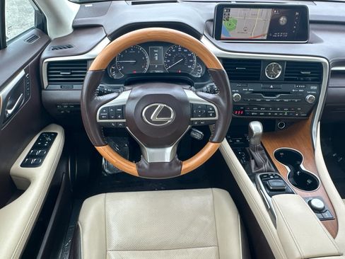 Used 2017 Lexus RX 350 FWD w/ Premium Package image 14