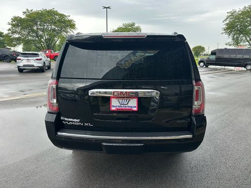 Used 2019 GMC Yukon XL Denali AWD/4WD image 6