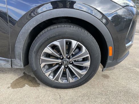 Used 2025 Buick Envision Preferred image 48