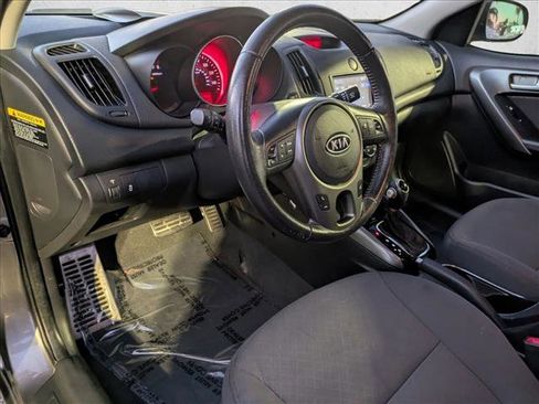 Used 2012 Kia Forte SX image 10