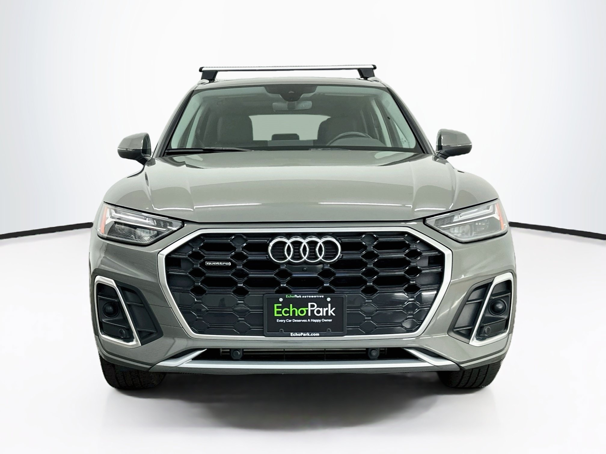 Used 2023 Audi Q5 2.0T Premium Plus w/ Premium Plus Package AWD/4WD image 2