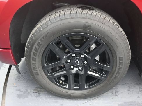 Used 2025 Chevrolet Silverado 1500 RST RWD image 9