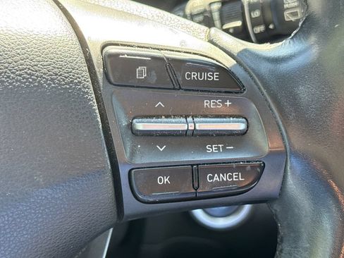 Used 2020 Hyundai Kona SEL AWD/4WD image 28