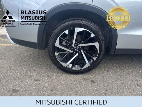 Used 2024 Mitsubishi Outlander SE AWD/4WD image 6