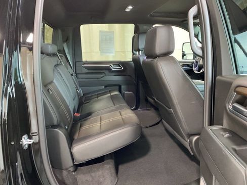 Used 2024 Chevrolet Silverado 2500 High Country w/ Z71 Off-Road Package AWD/4WD image 18