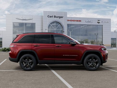 New 2026 Jeep Grand Cherokee Limited w/ Limited Altitude Package image 21