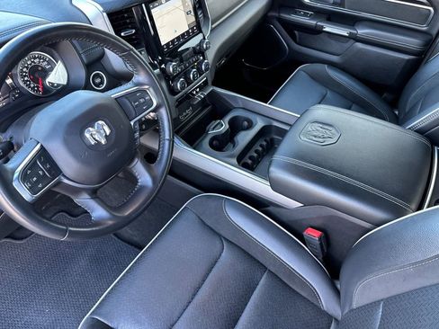 Used 2024 RAM 1500 Laramie image 10