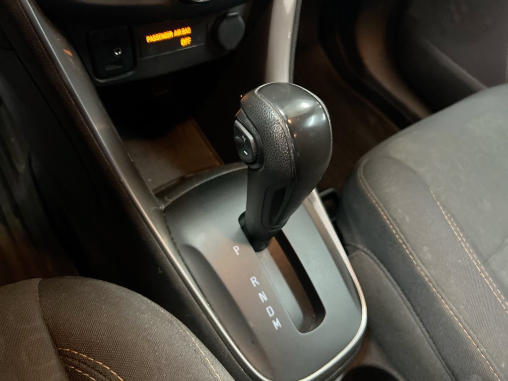 Used 2019 Chevrolet Trax LS FWD image 17