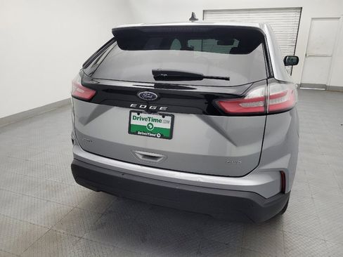 Used 2023 Ford Edge SEL AWD/4WD image 7