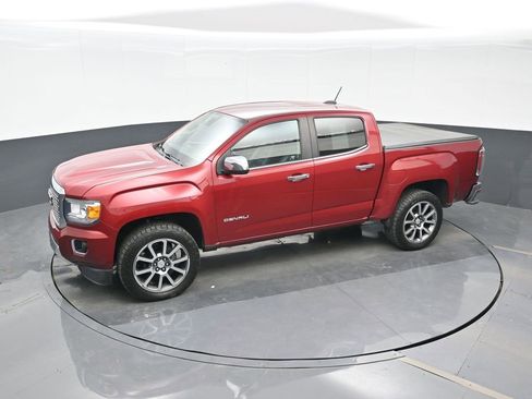 Used 2019 GMC Canyon Denali image 17