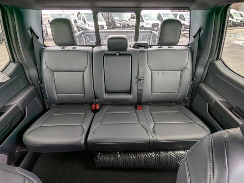 New 2025 Ford F150 Lariat w/ Equipment Group 501A Mid image 14