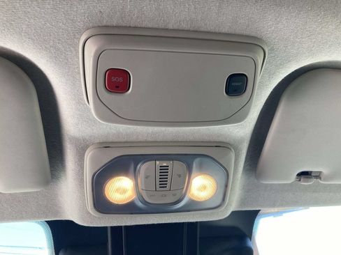 Used 2023 RAM ProMaster 2500 FWD image 31