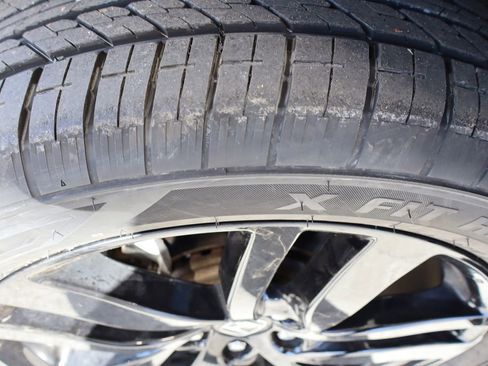 Used 2018 Honda Pilot EX-L image 38