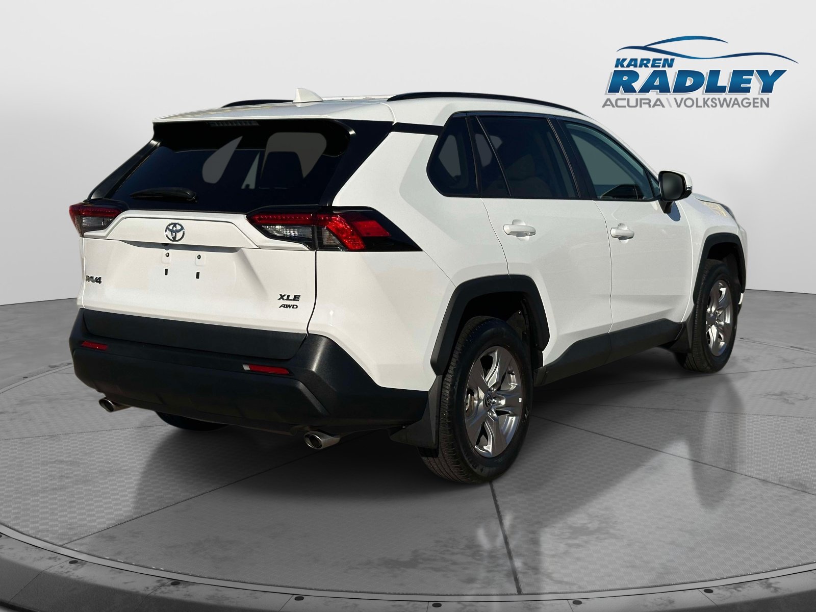 Used 2023 Toyota RAV4 XLE w/ Convenience Package AWD/4WD image 2