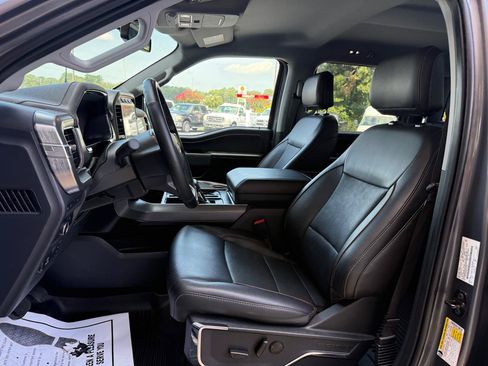 Used 2022 Ford F150 Lariat AWD/4WD image 10