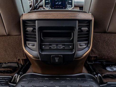 Used 2025 RAM 2500 Limited image 34