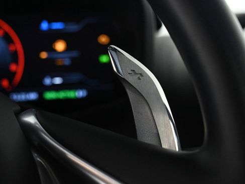 Used 2023 McLaren GT image 19