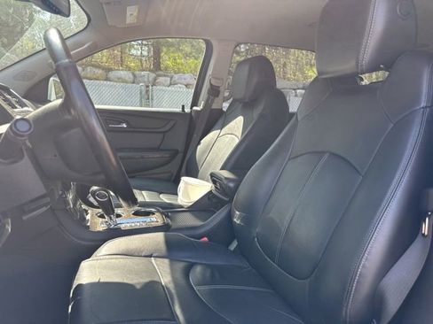 Used 2017 GMC Acadia Limited SLT FWD image 10