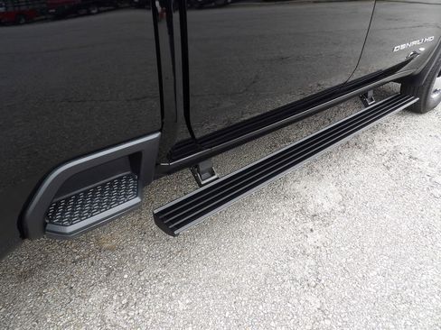 Used 2023 GMC Sierra 3500 Denali w/ Denali Ultimate Package image 61