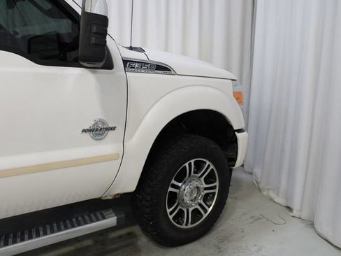 Used 2016 Ford F350 Platinum w/ Platinum Package AWD/4WD image 25