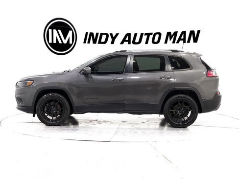 Used 2019 Jeep Cherokee Limited AWD/4WD image 7