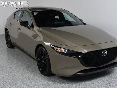 Used 2024 MAZDA MAZDA3 s AWD/4WD image 1