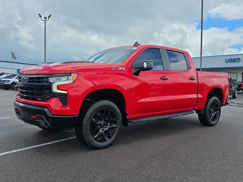 Used 2023 Chevrolet Silverado 1500 LT Trail Boss w/ LT Trail Boss Premium Package AWD/4WD image 1