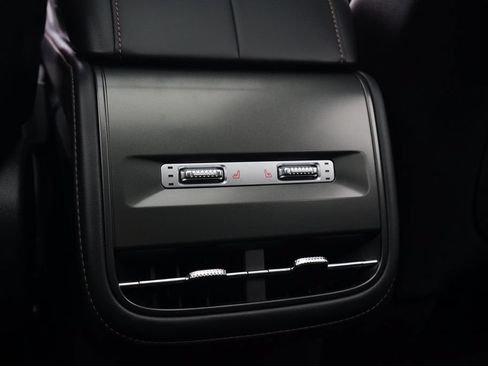 Certified 2025 Lincoln Nautilus Reserve AWD/4WD image 13
