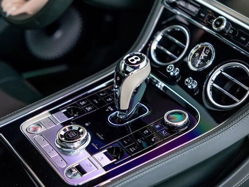 Used 2023 Bentley Continental GT Mulliner AWD/4WD image 18