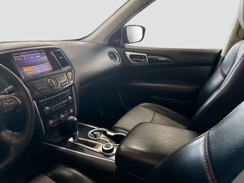 Used 2020 Nissan Pathfinder SV w/ Rock Creek Edition image 22