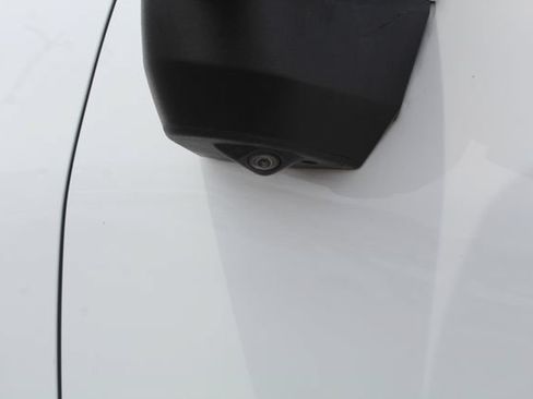 Used 2022 Chevrolet Silverado 2500 LTZ w/ LTZ Convenience Package AWD/4WD image 17