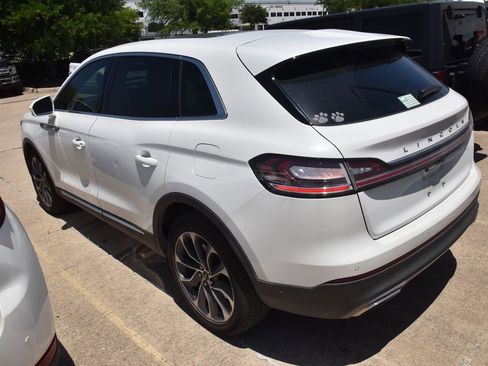 Used 2023 Lincoln Nautilus Reserve w/ Equipment Group 201A AWD/4WD image 9