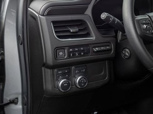 Used 2024 GMC Yukon AT4 w/ AT4 Premium Package image 16