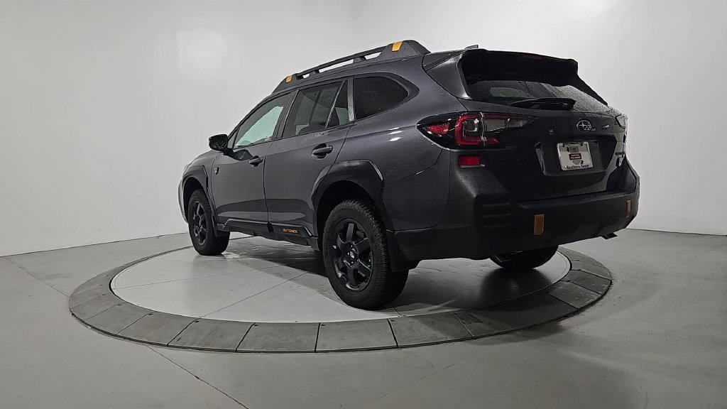 Certified 2024 Subaru Outback Wilderness AWD/4WD image 3