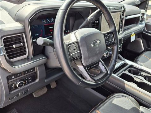 Used 2024 Ford F250 Platinum AWD/4WD image 9