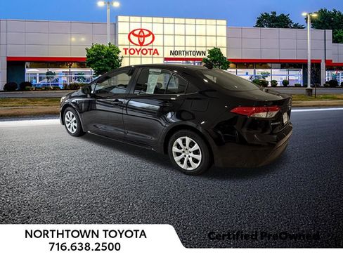 Used 2024 Toyota Corolla LE FWD image 3