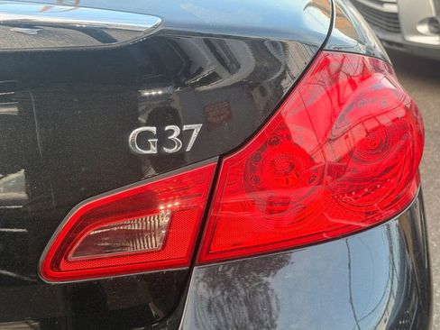 Used 2013 INFINITI G37 Journey w/ Premium Pkg RWD image 35