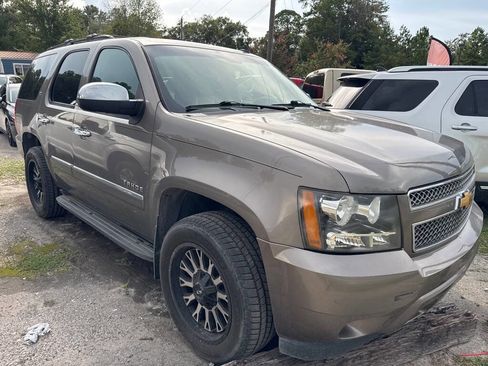 Used 2013 Chevrolet Tahoe LTZ image 12