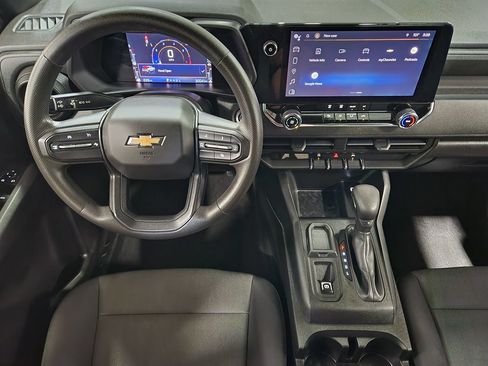 Used 2023 Chevrolet Colorado W/T w/ WT Convenience Package RWD image 44