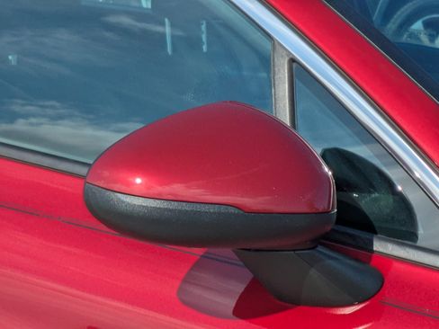 Used 2022 Kia K5 LXS image 12