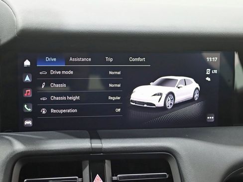 Used 2022 Porsche Taycan 4 Cross Turismo image 20